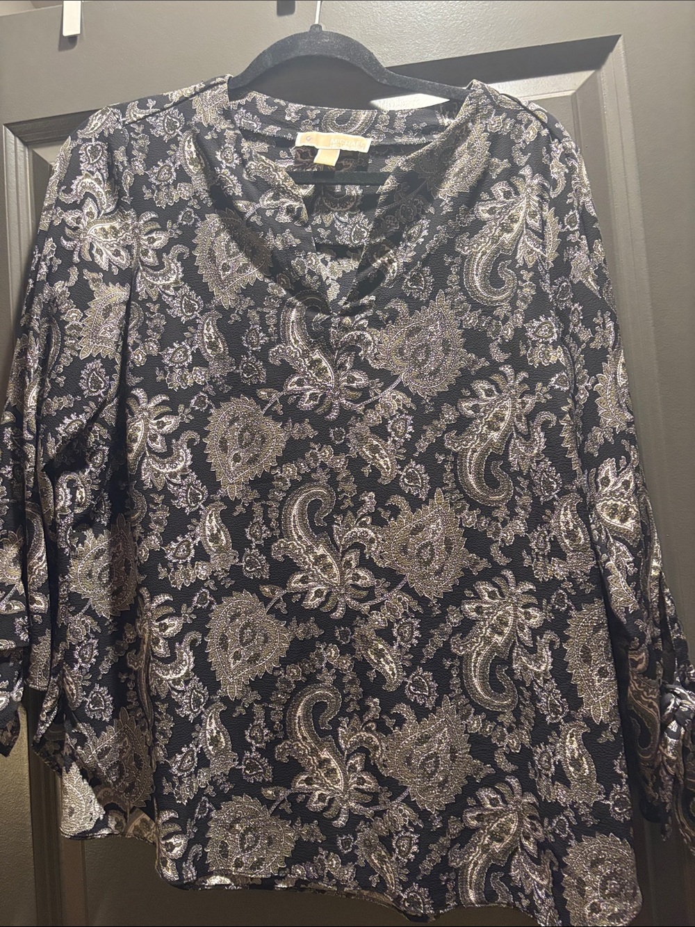 Paisley V-Neck Long Sleeve Blouse - Black & Cream